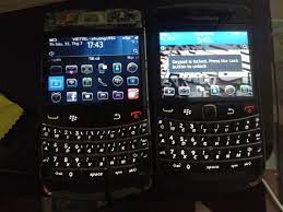 Look at the white sticker underneath the battery of your handset. Blackberry Bold 9700 Vs Blackberry Bold 9780 Cientifica