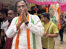 আজ মানিকতলা বিধানসভা কেন্দ্রে Suman Roy Chowdhury এর সাথে প্রচারে অংশ  নিলাম। মানুষের অভূতপূর্ব সাড়া প্রমাণ করে, পরিবর্তনের আকাঙ্ক্ষা আজ আরও ...
