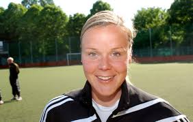 Laura Ö-K ger sig inte