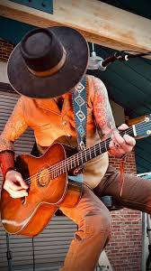 I wrote this song when I realized when people ask me my opinion, they  really don’t want it. This is an original of mine called: “I don’t blow  smoke” ##breedloveguitar##breedlove##themanintan##livemusi...