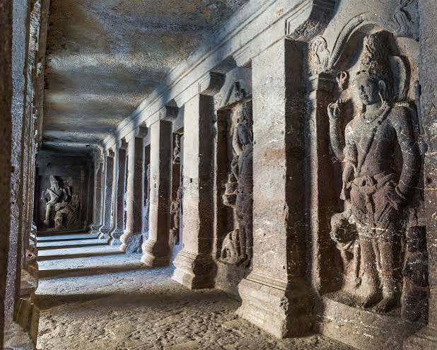 Ellora Caves – Kevin Standage