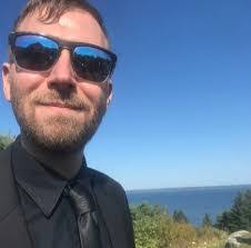 Andrew Hilts's Instagram, Twitter & Facebook