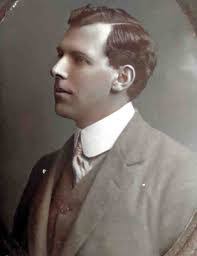 Gertrude Bishop's Instagram, Twitter & Facebook