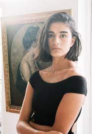 It helps to have an extreme part, but it all depends on the look you want. 6 Warning Signs That You Need To Change Your Job Career Girl Daily Hair Styles Short Hair Styles Hairstyle