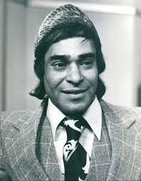 Famous Quotes from the English comedy "Mind Your Language" Ali Nadim  (Pakistani) : “Squeeze me please!”, “Oh Blimey!”, “Jolly Good” Giovanni  Cupello (Italian) : “Santa Maria!”, “Holy Ravioli!” Maximillian Papandrious  (Greek) : “