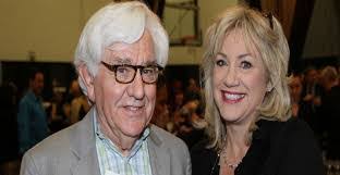 Diana Deforest's Instagram, Twitter & Facebook