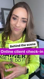 Autumn Holley's Instagram, Twitter & Facebook