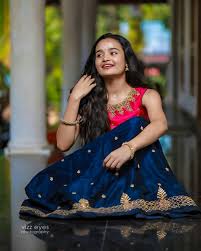 Pin By Sabin Pk On Baby Meenakshi In 2020 Fashion Saree Malayalam Actress