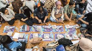 Puasa ini dilakukan tiga hari setiap bulan pada tanggal 13, 14, dan 15 dalam sistem. Jadwal Puasa Ayyamul Bidh Februari 2020 Beserta Bacaan Niatnya Bagian 1