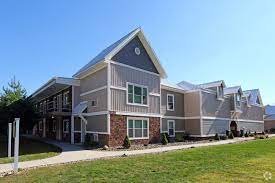 We provide relevant information on square footage of each area of the apartment along with details on amenities and the neighborhood. 1 Bedroom Apartments For Rent In Akron Oh Apartments Com