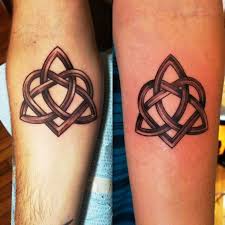 55 Lovely Couple Tattoo Ideas To Show Their Love To The World Instaloverz Couple Tattoos Matching Couple Tattoos Celtic Tattoo