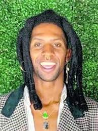 Kizzy Pendleton's Instagram, Twitter & Facebook