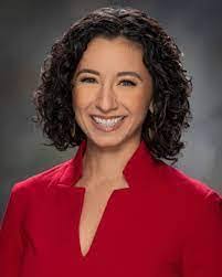 Reba Bloom's Instagram, Twitter & Facebook