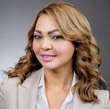 Sandra Mena Realtor At La Rosa Realty Lake Nona