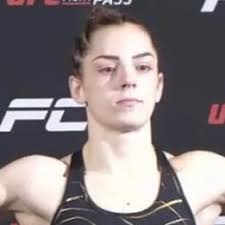 Nina Back vs. Josefine Knutsson, Brave CF 37