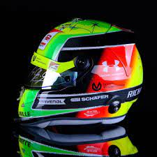 With thanks to all of them. Mick Schumacher Replika Helm 1 1 2020