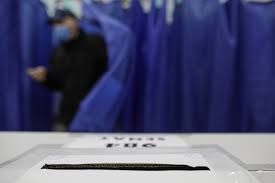 Trimite raportul în bug juice: Lista CompletÄ Cu Senatorii Èi DeputaÈii Vezi Cine ReprezintÄ JudeÅ£ul TÄu In Noul Parlament HartÄ InteractivÄ Spotmedia Ro