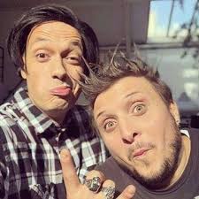 J'espère que vous allez bien! Fan De Mcfly Et Carlito Home Facebook