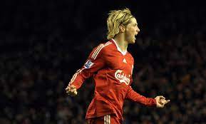He still looks good with longer and blonder hair, especially as he looks happy and comfortable with this look. Liverpool Jurgen Klopp Has Found The New Fernando Torres