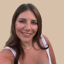 My temporary position as Sales Director at Mulberry Property Developments  Ltd has come to end. It's been lovely to come back and play for a bit but  like all good things they