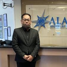 38k likes · 44 talking about this. Hamdan Suhaimi Ketua Eksekutif Phd Akademi Laut Malaysia