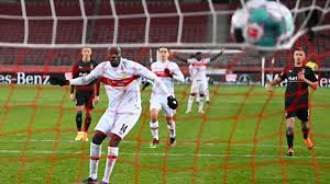 If you travel with an airplane (which has average speed of 560 miles) from stuttgart to bergisch gladbach, it takes 0.32 hours to arrive. Fussball Bundesliga Gladbach Nur 2 2 In Stuttgart