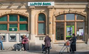 Lloyds Bank Returns To Profitability As It Cashes In On Mortgage Growth About Manchester