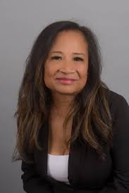 Armi Walker's Instagram, Twitter & Facebook