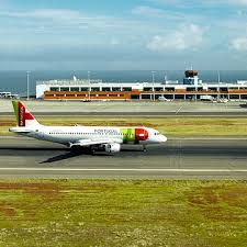 Localizado no conselho de santa cruz na ilha da madeira. Home Madeira Airport