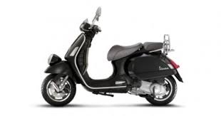 New Vespa Gtv Via Montenapoleone Vespa Gtv New Vespa Vespa