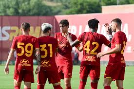 Roma, an ethnic group of traditionally itinerant people who originated in northern india but live in modern times worldwide, principally in europe. Dzeko Captain As Roma Beat Ternana Football Italia