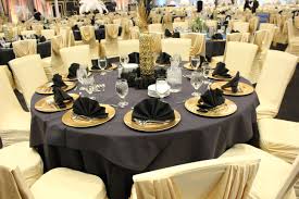 30 Roaring 20s Decoration Ideas Hip And Zen In 2020 Great Gatsby Party Decorations Gatsby Party Decorations Great Gatsby Themed Party