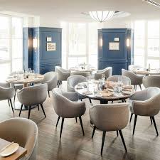 Anzeige In Dem Im Fruhjahr 2019 Eroffneten Restaurant Atlantic Grill Health Im Traditionsreichen Hotel Atlantic Setzt K Restaurant Dining Chairs Home Decor