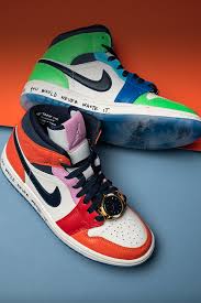 Air Jordan 1 Mid Wmns Melody Ehsani Fearless Cq7629 100 2020 In 2020 Jordan Shoes Girls All Nike Shoes Nike Air Shoes