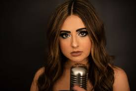 Meet Allissa Logsdon