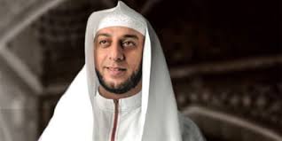 Aa gym adalah ustadz yang terkenal dengan pendidikan manajemen qolbu dan mendirikan ponpes daarut tauhiid. Aa Gym Wajah Jasad Syekh Ali Jaber Tersenyum Masya Allah Dream Co Id