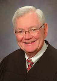 2006 ANNUAL REPORT OF THE ILLINOIS COURTS Administrative Summary