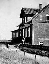 Nicht nur juists einwohner schwärmen von haus auster heißt sie herzlich willkommen den langen inseltag auf der hauseigenen terrasse. Schule Am Meer Wikipedia