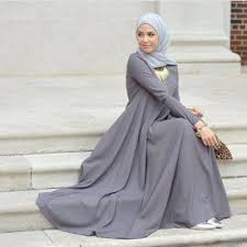 Is gray paint going out of style 2019 hijabista outfit. Winter Hijab Street Styles By Leena Asaad Hijab Fashion Islamic Fashion Fashion