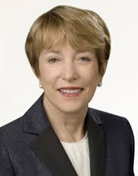 Ellen Roper's Instagram, Twitter & Facebook