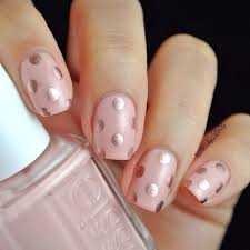 Light pink nail art with rhinestones: 84 Perfect Pink Nails Designs To Look Amazing Girly Fmag Com