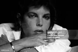 3 228 Dani Chanteuse Stock Photos, High-Res Pictures, and Images