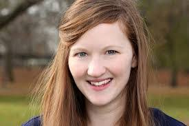 Joanna Gamble's Instagram, Twitter & Facebook