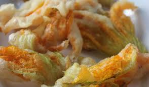 Maybe you would like to learn more about one of these? Fiori Di Zucca Fritti Frittierte Zucchinibluten Italien De