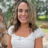 Kelly Fultz's Instagram, Twitter & Facebook