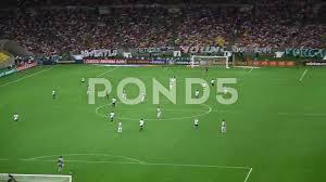 Fluminense tem aproveitamento de 66,6% em 2021 e fica próximo de maior sequência invicta do brasileiro. Vasco Defeats Fluminense 3 X 1 In A Foot Stock Video Pond5