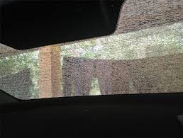 Jagalah cermin kereta anda dengan baik dan elakkan segala risiko yang boleh membuatkan cermin anda retak. Inilah Sebab Aku Tak Suka Budak Budak Ramai Cermin Kereta Pecah Di Raya Kedua Angkara Anak Anak Tetamu Yang Buas The Reporter