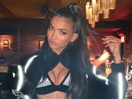 Margot robbie has celebrated her 31st birthday with her squad, including a fellow aussie soap star and a. Victoria S Secret Model Kelly Gale Romance With Joel Kinnaman Instagram Official Canoe Com