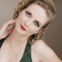 Tamara Upton's Instagram, Twitter & Facebook