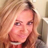 Samantha Starcher's Instagram, Twitter & Facebook